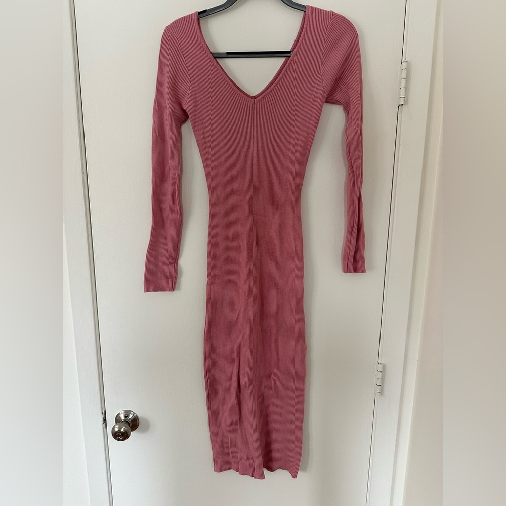 Maternity Dress - Picture 4 of 4